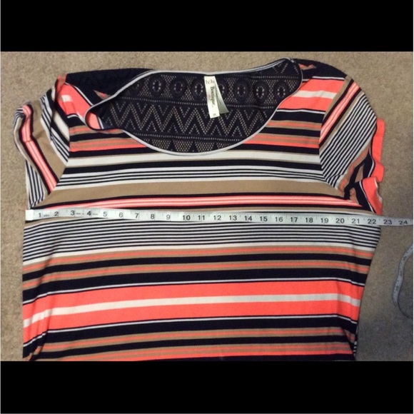 B & B Boutique Striped Colorful Blouse Size 3X - Picture 7 of 11